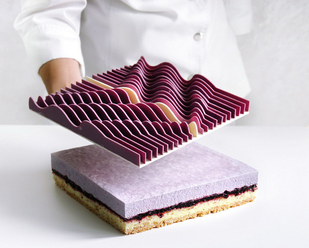 When a Sculptor, Engineer, and Pastry Chef Decide to Make Dessert  bit.ly/2hJf3gA #fromthearchives