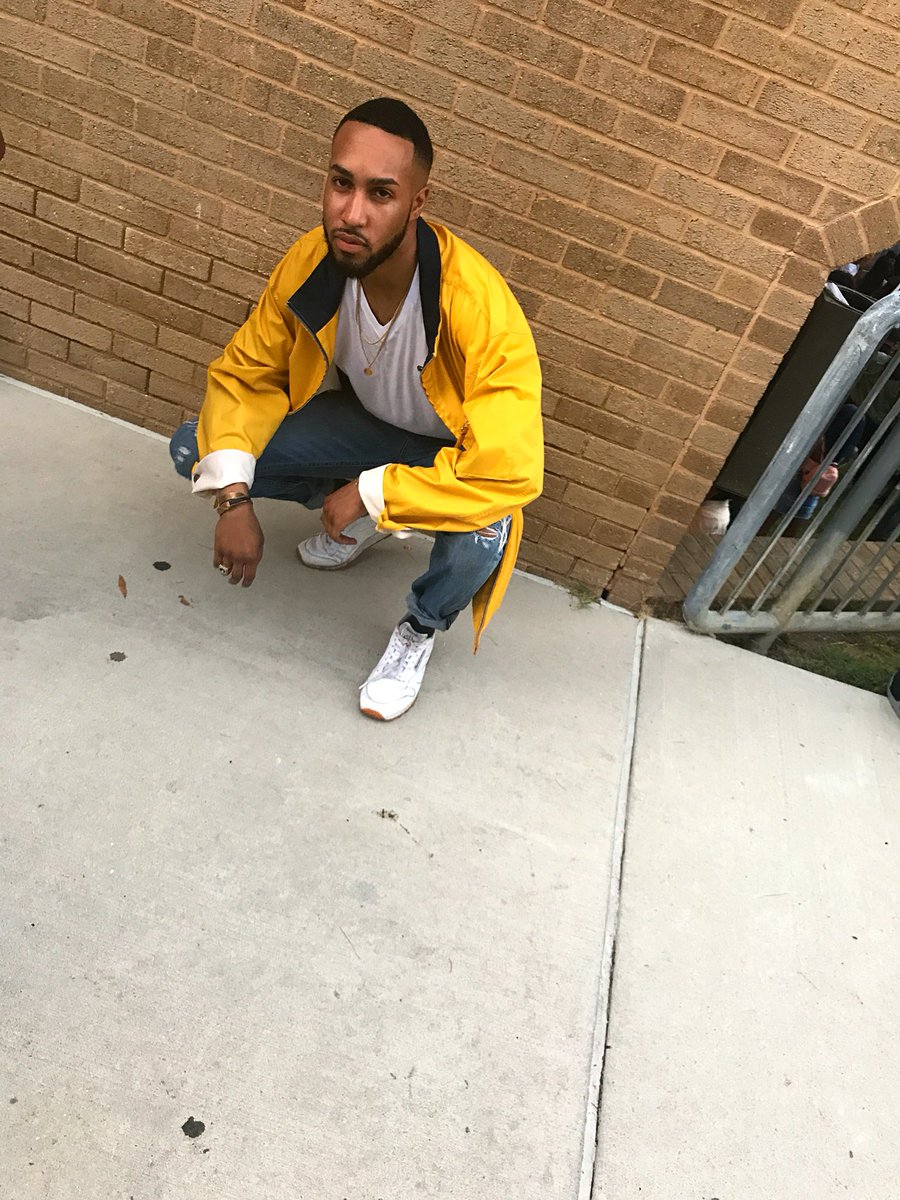 ChoppednHued's tweet photo. Idk about y’all, but I had a hell of a time at homecoming #msuhc2k17 #Morgan150 #morganstatealumni someone check on @splashyscholar https://t.co/8ZoH5xPAsL