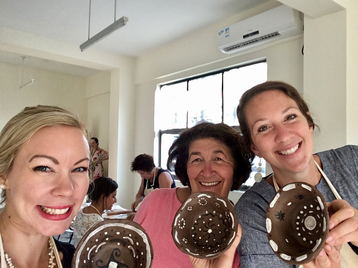 MsSimpsonPYP's tweet photo. Trs get a turn to make bowls for G3 #EmptyBowlsProject! Can't wait for today's fundraiser! #GoISNS @estaffordPYP @luv2runNB @jnicklas8 https://t.co/aS4c1ooPmP