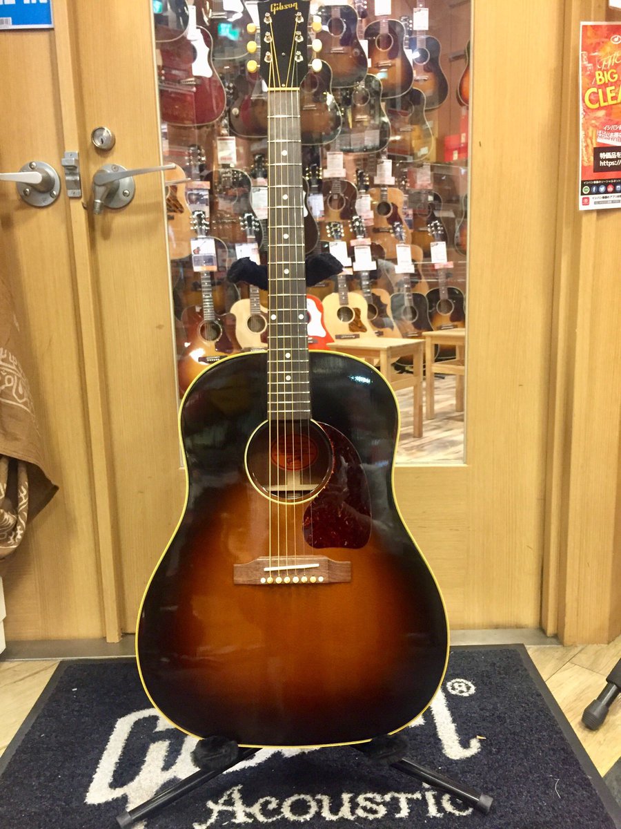 イシバシ楽器梅田店 イシバシ梅田 Aco 旧代理店時代のj 45 Historic Crectionが入荷 現行 モデルのj 45よりも太いネックはまさに50年代のモデルを彷彿とされる代物 状態も良く 即戦力間違いなしの１本となってます Gibson J45 ヒスコレ