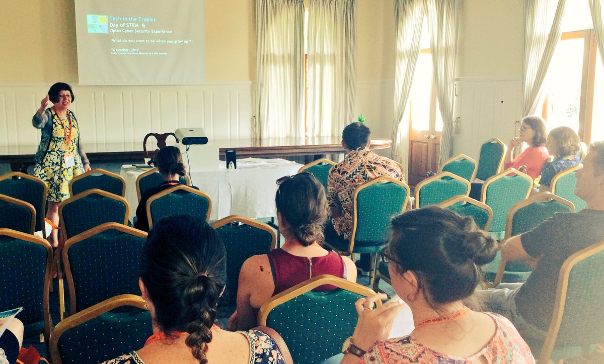 DayofSTEM's tweet photo. Thank-you @qsite @reneehoareau enjoyed presenting @DayofSTEM to FNQ teachers #TechInTheTropics https://t.co/PrMeOay7Aw
