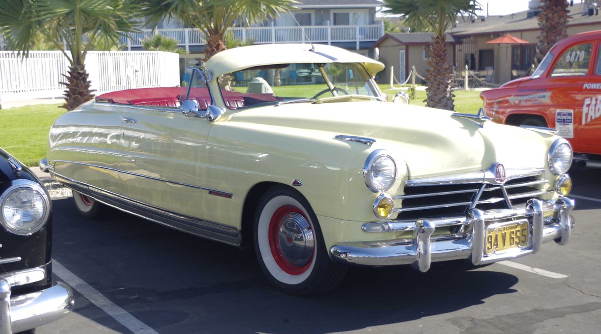 SoCalHudson's tweet photo. 2017 #Hudson All-California Meet in San Simeon on the coast. https://t.co/QAPUbb1aYc https://t.co/IF4L6Gerom
