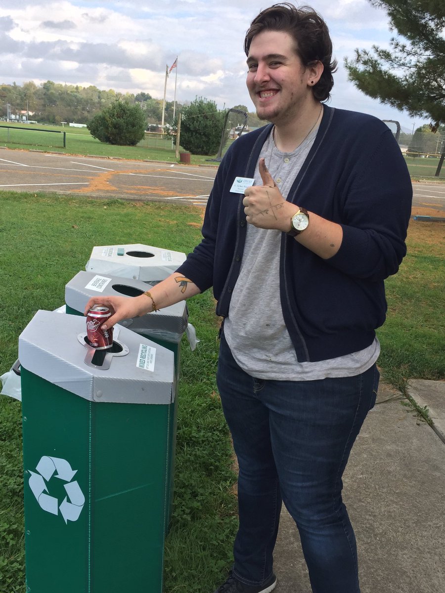 OffCampus_OU's tweet photo. Had a wonderful time at our community picnic today! https://t.co/dhPsFqey8b