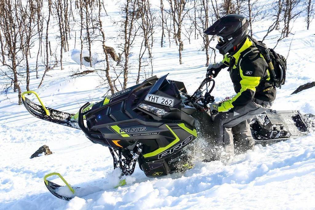SledUSA's tweet photo. Team Rider @kevkag with a spot on color match thanks to @klimgear! 👌😎
📷: @kevkag
#SledUSA #RideWithPride #Snowmob… https://t.co/7zFjv8A1Zb https://t.co/KTkBXWOPDH