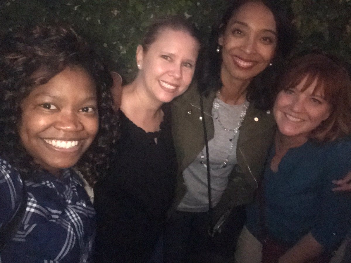 MinaTammi66's tweet photo. Pre-event meeting of the {social} minds! Ready for the amazing conference! #2017Redefine https://t.co/lMJbYNCxOq