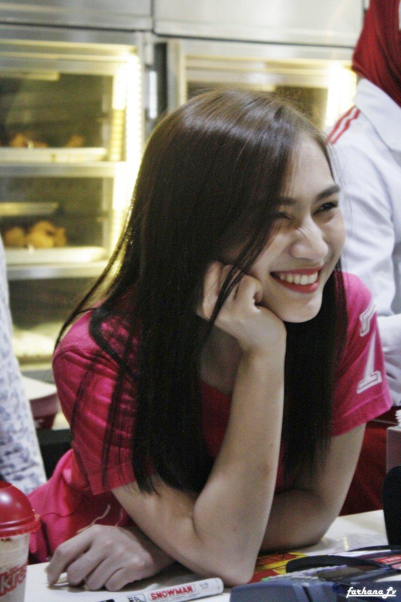 SenYum - SenYum 😻 || @melodyJKT48