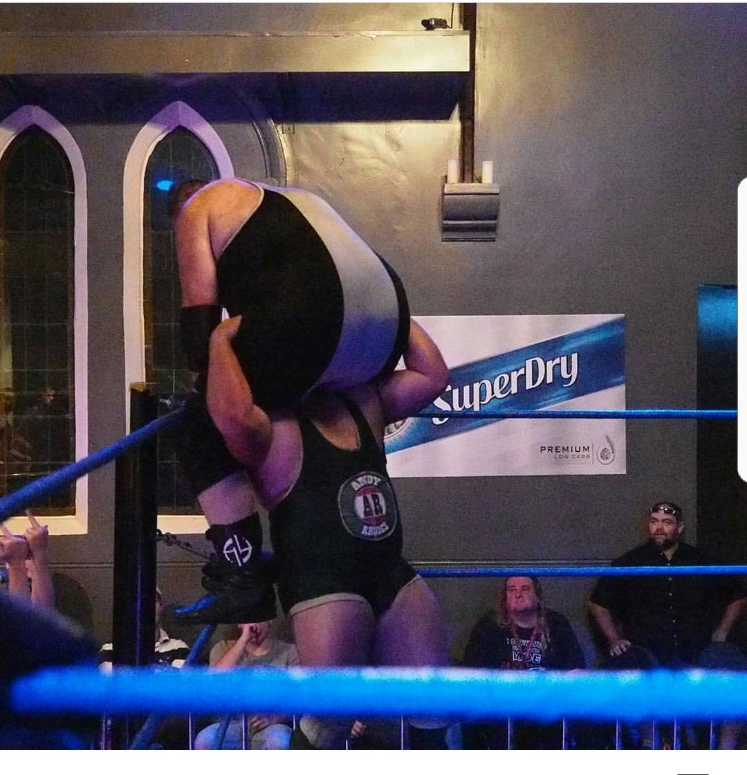 ARwrestling's tweet photo. That time walked with a 150kg man on my shoulders and balls in my face https://t.co/Ckrew9WRpm