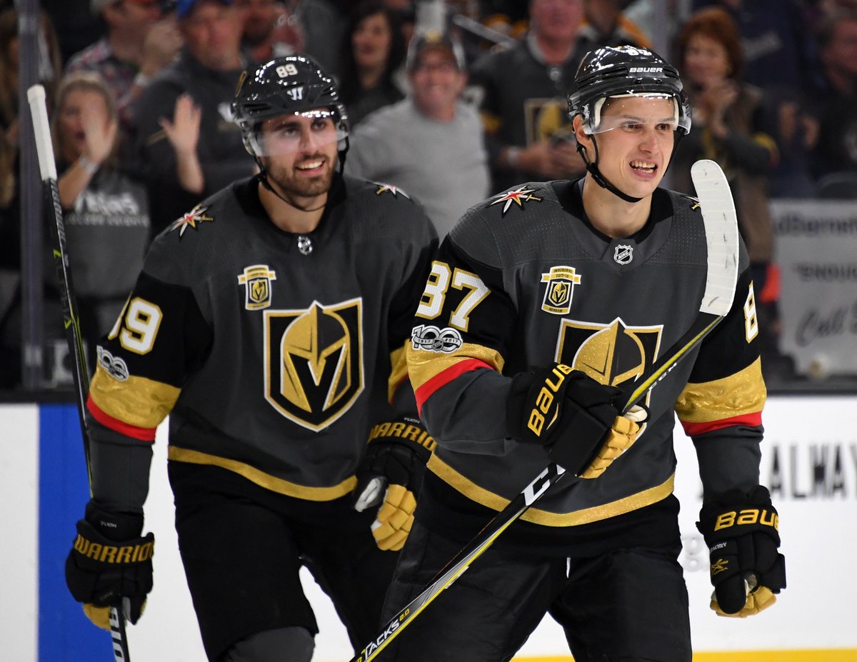 GoldenKnights's tweet photo. FINAL SCORE ALERT

Original 31 Team: 3
Original 6 Team: 1

Mood: 😁😁😁 https://t.co/OtlSRR7VAv