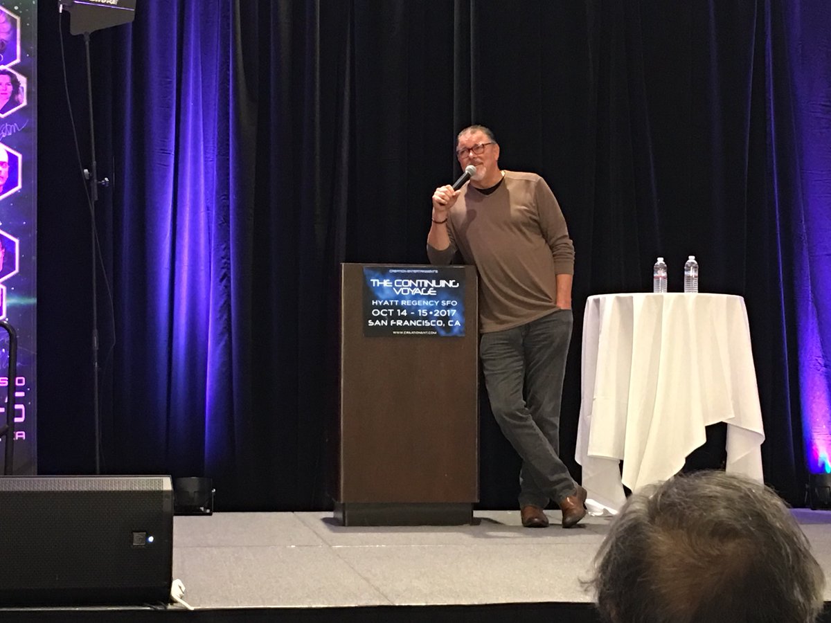 michaelbarba101's tweet photo. @jonathansfrakes Thanks for coming out to SF! Once again, a pleasure, sir! #ConVoySF https://t.co/BIaEtwy2Rh