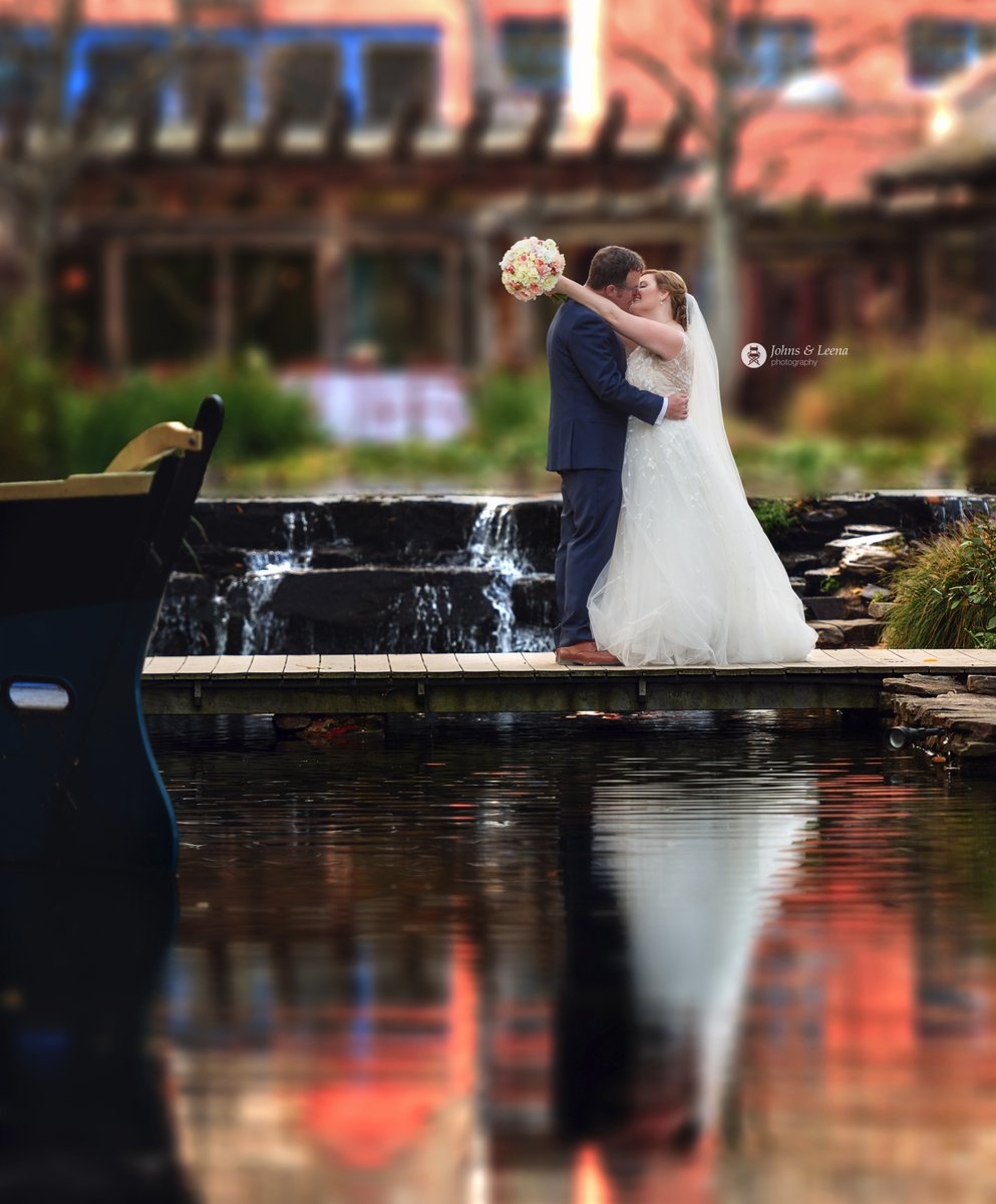 JohnsAndLeena's tweet photo. Bride &amp; Groom at the beautiful Grounds for Sculpture. @gfsnj #njweddings #weddingphotography #princetonweddings #princetonweddingphotography https://t.co/464elKGOY8