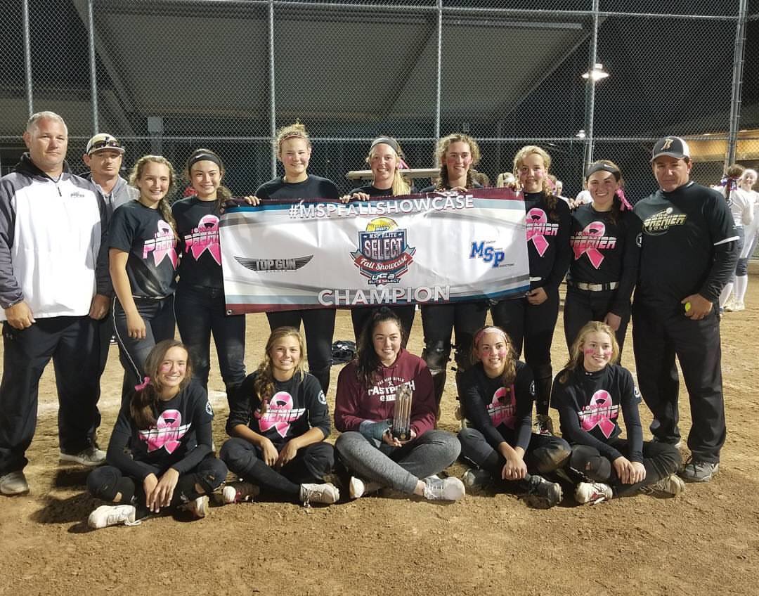Tquijano's tweet photo. IPF 16 Gold wins the USA Elite Select showcase. This team and their energy! It's special! #team #ipfnation #mspfallshowcase #fight #heart https://t.co/dzROE6YK7r
