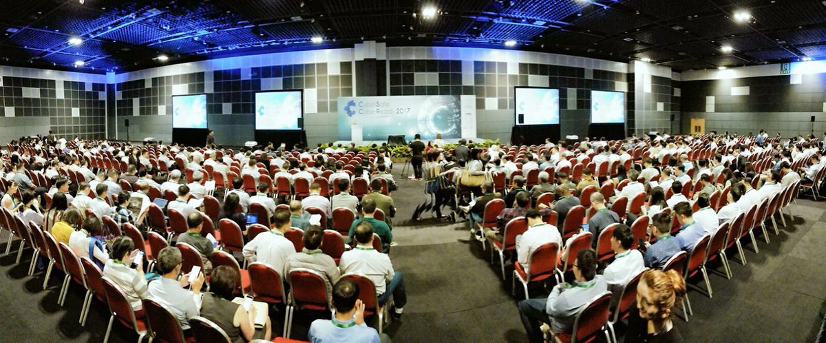 joychanjy's tweet photo. Welcoming (together with Jaga) the full house of participants at @GovTechSG's 2nd run of CyberSafe CyberReady #CSCR2017 https://t.co/EjqkFWlCS3