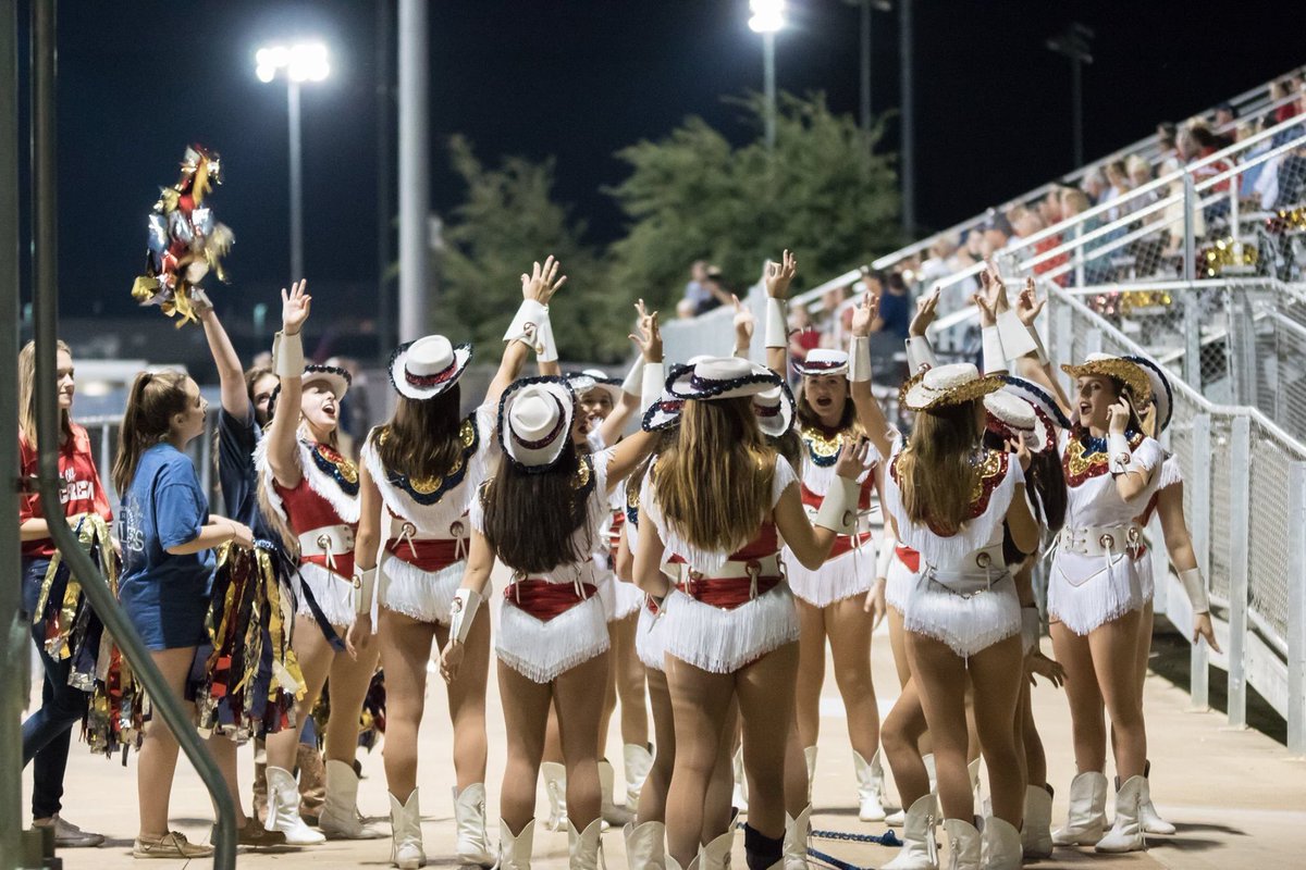 Time flies when you're wearing fringe! Only 4 field performances left this year! #belles2017