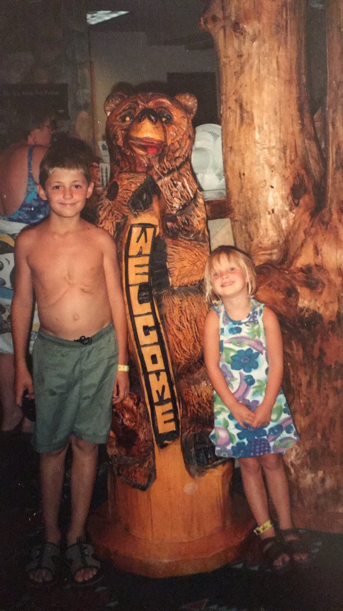 _sshepard's tweet photo. he use to look over me; now he looks down on me. rest in paradise you beautiful soul. 7/21/92-10/14/17💛 -love sissy,  x o x o https://t.co/Rd362hz3Zz