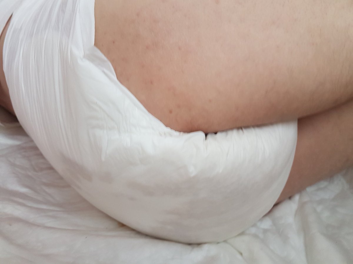 Stille Baby Hat Brav Die Pampers Voll Gemacht So Wie Mama Es Will Diapersissy Diaper Windel Babygirl Pampers