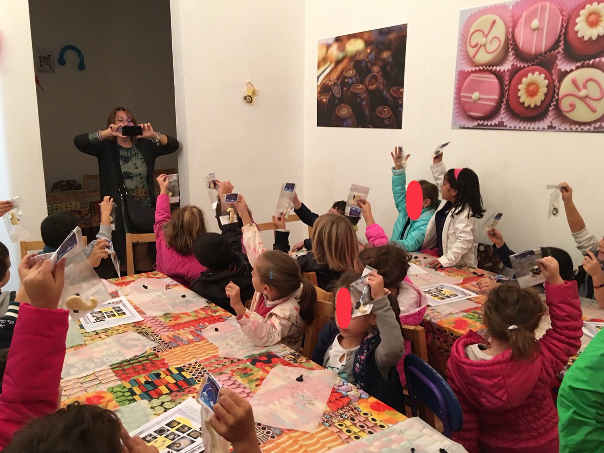 faceciok's tweet photo. Ad #Eurochocolate è il momento del #ChocoCakeDesign! Tnks Lucia Lorenzi - La Ciliegina che mancava e Animata Mente https://t.co/LNEldwiGvO