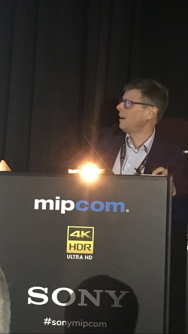 maria_aguete's tweet photo. Paul Gray @IHS4Tech  on stage: People in Japan buy small screen TVs @IHS4Tech @mip #MIPCOM #sonymipcom https://t.co/dyUOwH2KS0