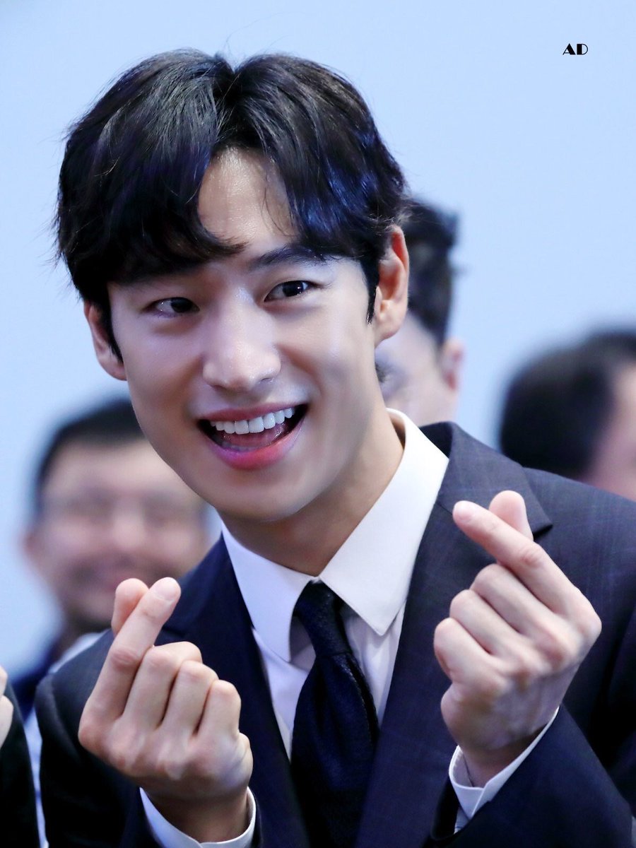 Jehoon Gong Koreans Likeable Ahjussi Oppa Laris Aktor Kpopbuzz
