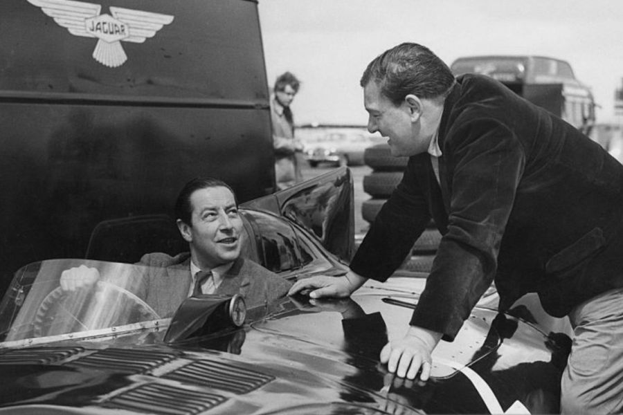 mmalcevic's tweet photo. British war hero and #racing legend #TonyRolt (1918-2008), born #OTD, definitely deserves a movie about his life
https://t.co/WNS3vk9nr2 https://t.co/lozUO0qC7t