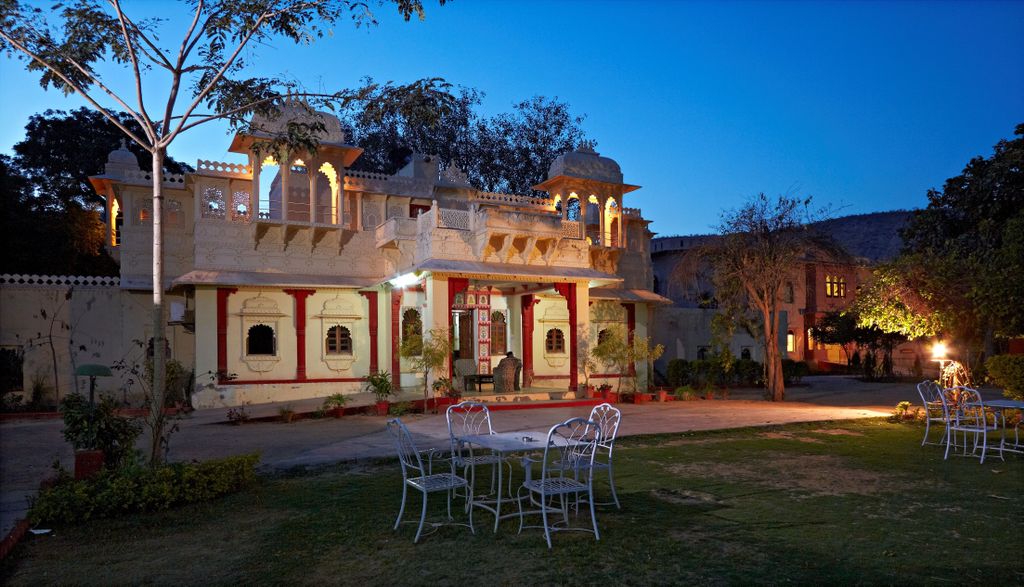 rockstays's tweet photo. "Heritage resort located near Sariska National Park
₹7,000"
https://t.co/LIzr1edTjX https://t.co/1NGVz6o7hH