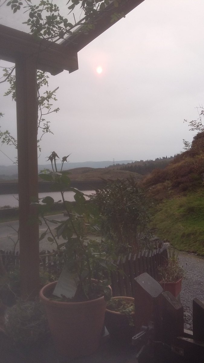 EcoGuestHouseUK's tweet photo. Very red sun up here in Snowdonia mountains. Hot with distant lightning.  The ex huricane - storm is coming in a few hours. #ecoguesthouse https://t.co/iNJBLbGo2U