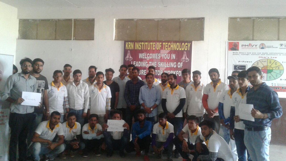 krnkk70's tweet photo. Successfully completed assessment of Assistant Electrician under @PMKVY2 @MSDESkillIndia @NSDCINDIA @PMOIndia @RajeshAgrawal94 https://t.co/8rZ9N98HgJ