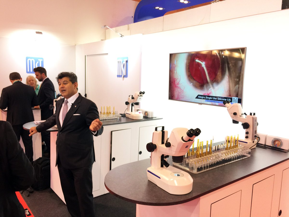 CentreforSight's tweet photo. .@SherazDaya speaks abt value of good instruments inside complex front of the eye #ESCRS17 w/ .@MstFitzy .@MST_eye #cataract .@ESCRSofficial https://t.co/tJkBiTvMQZ