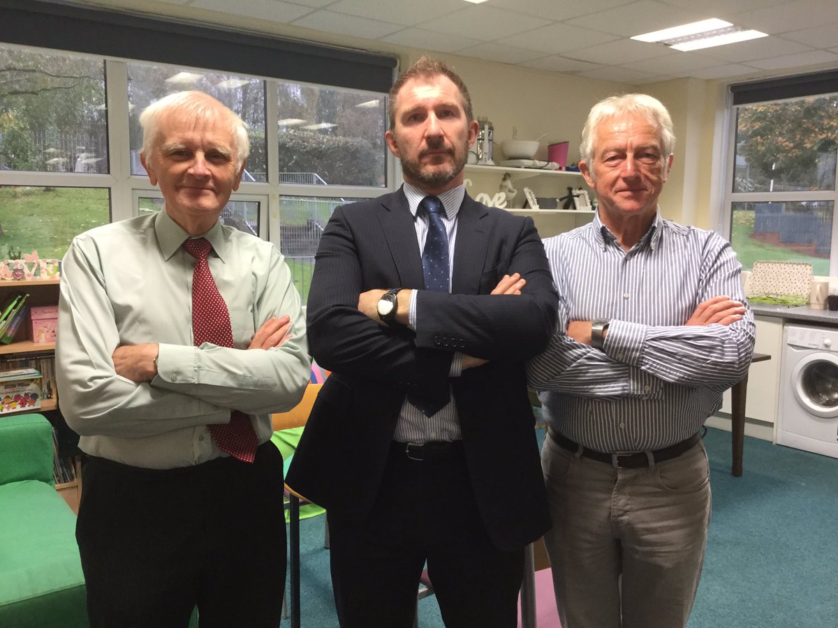 Llan_Prim_Sch's tweet image. Lord Sugar has nothing on our Y6 Interview Panel @CSC_Literacy @TheApprenticeNo #realoracy @InsightLaw #interviewtechnique #formalsituations