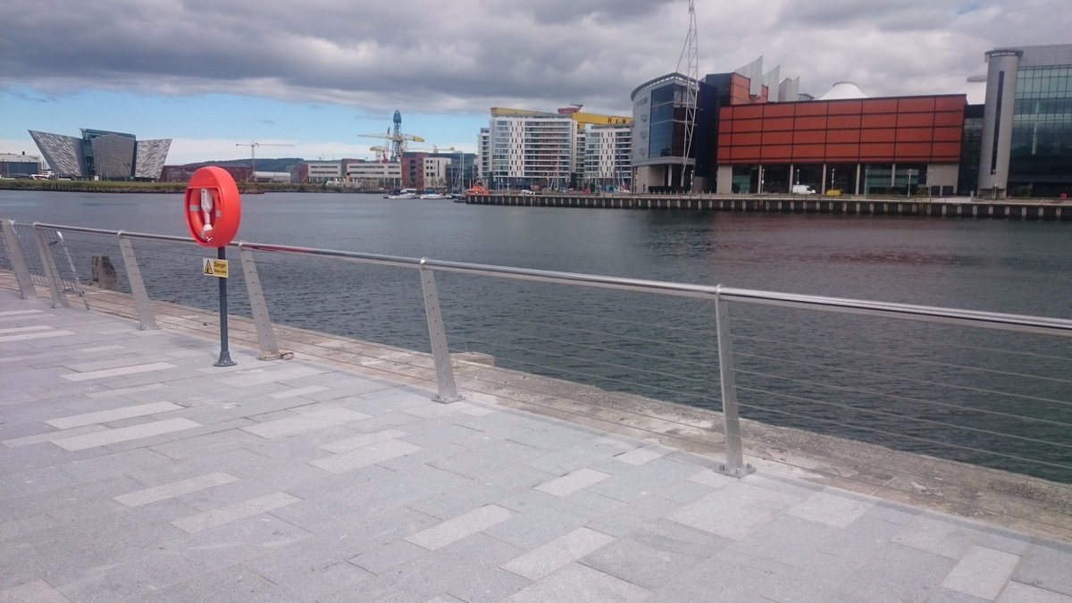 *Safety Notice* City Quays walkway will be closed from 12:00 today. We advise that you stay away from the water's edge around the Harbour.