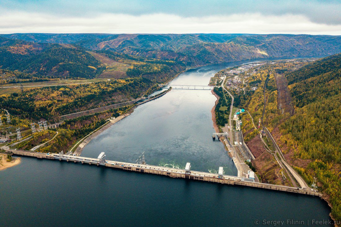 Katta sik va keksa ayollar porno Yetuk rus ayollari ishtirokidagi onlayn porno videolar