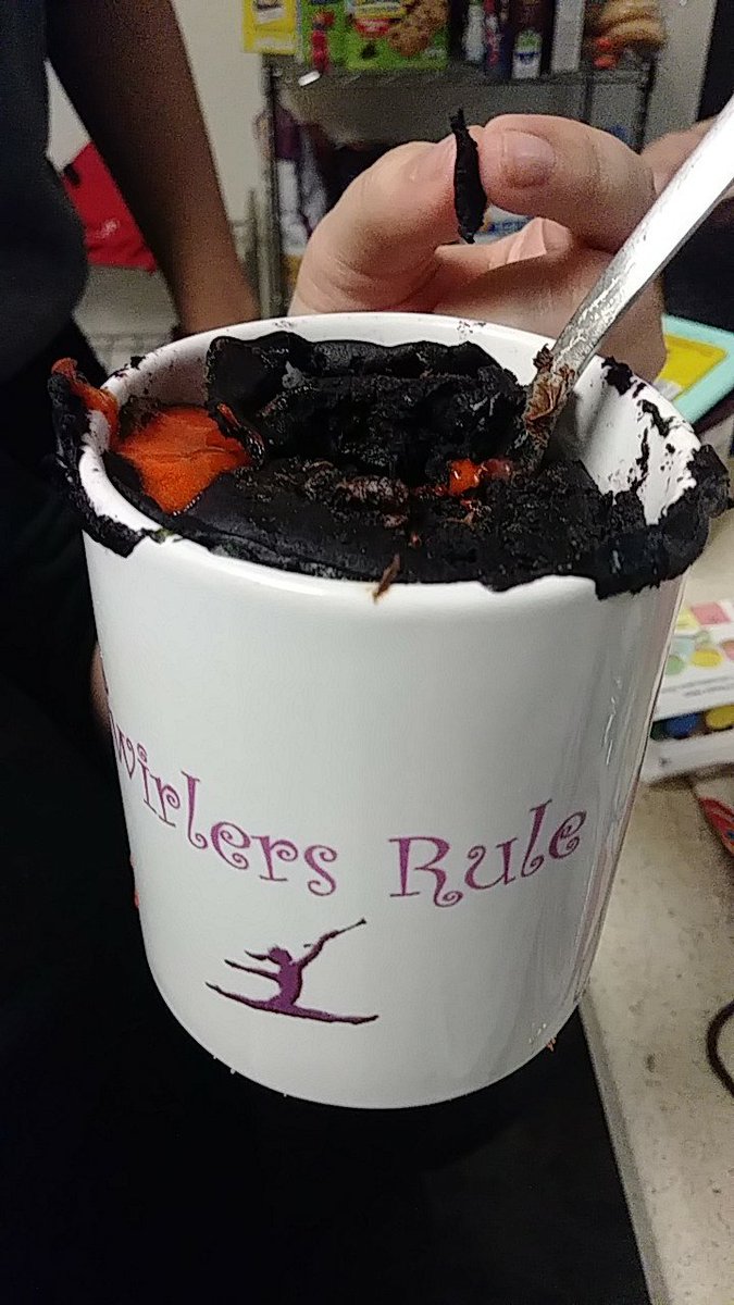 Sisters and Candidates alike enjoyed our Cake in a Mug social, despite some cakes turning out...not so great 😅💙