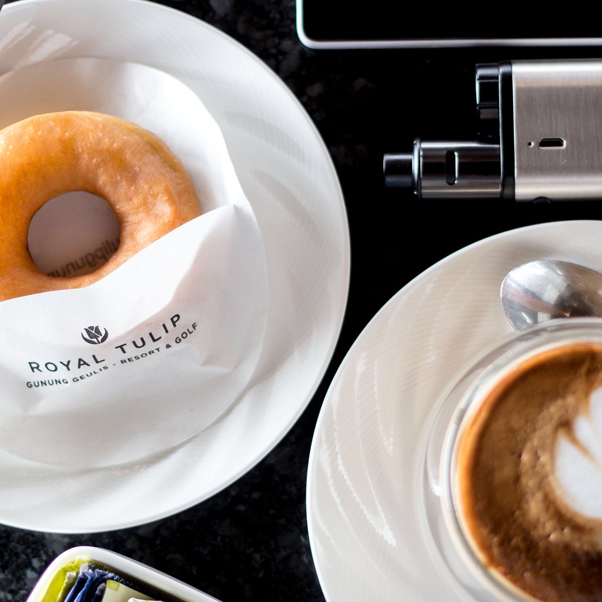 #FREE #doughnut every #cup of #coffee only at Breeze Lounge. So, who needs the coffee now? #royaltulipgg #puncak #bogor #hotel #resort