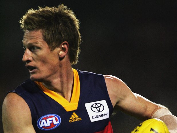 Adelaide_FC's tweet photo. A happy homecoming for @benhart_34! 🏡

Club legend Ben Hart has been added to our 2018 coaching panel: https://t.co/3xE8oxFWuU #weflyasone https://t.co/HcA2FCtPty