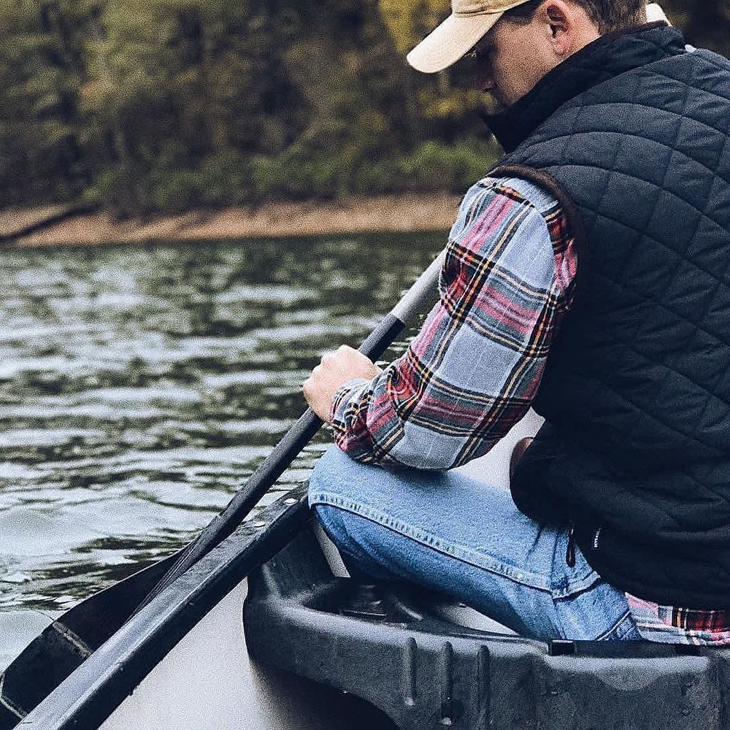 CowboyConnexion's tweet photo. 🤠 @tylerstephenbarnes #tylerstephenbarnes #tylerbarnes
.
 #cowboy #cowboys #cowboysofinstagram #muscle #muscles #f… https://t.co/pe2nen6xom https://t.co/BG6RVvC7hd