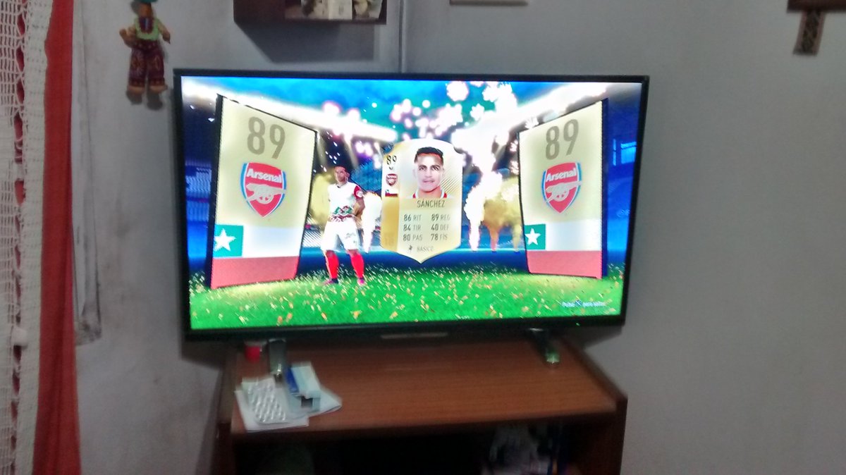AgusFernandez85's tweet photo. @DjMaRiiO_90 Marrriiiooo mira lo que me toco en un sobre de 7500 mmmmmm https://t.co/uQf4BENMyE