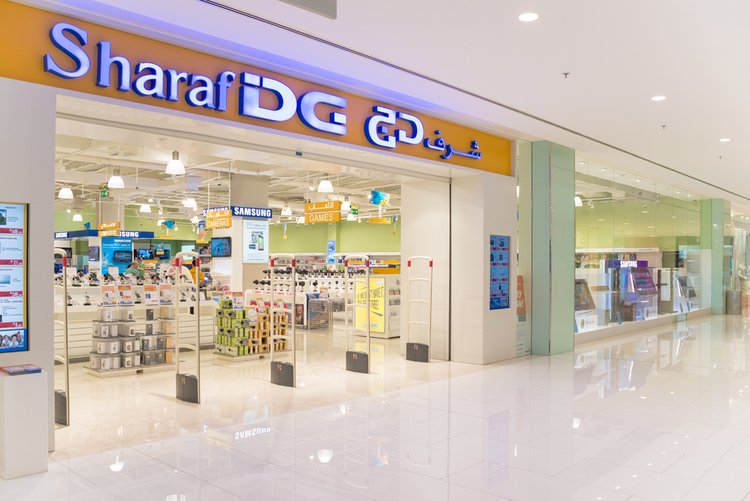 okassim's tweet photo. 🙌  Denied a refund, someone anonymously mined the equivalent of AED 9000 in #XMR on @SharafDG's display laptops, https://t.co/hDaTgIhJxY 😂 https://t.co/gUVcB1l1N8