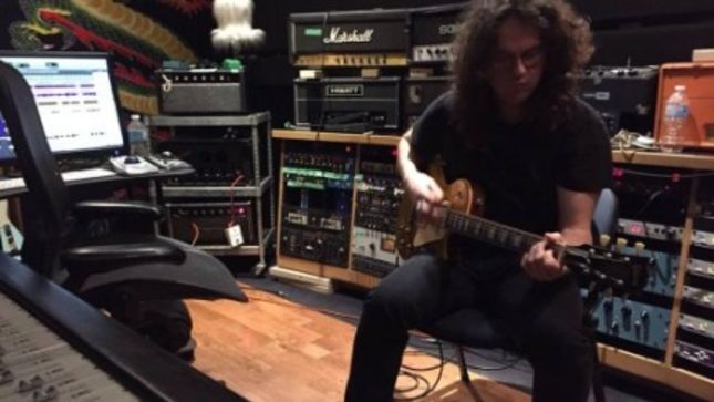 BraveWords666's tweet image. LEE AARON Guitarist SEAN KELLY Working On New CRASH KELLY Material - "Equal Parts '70s Glam Rock Boogie And… dlvr.it/PvqjFM