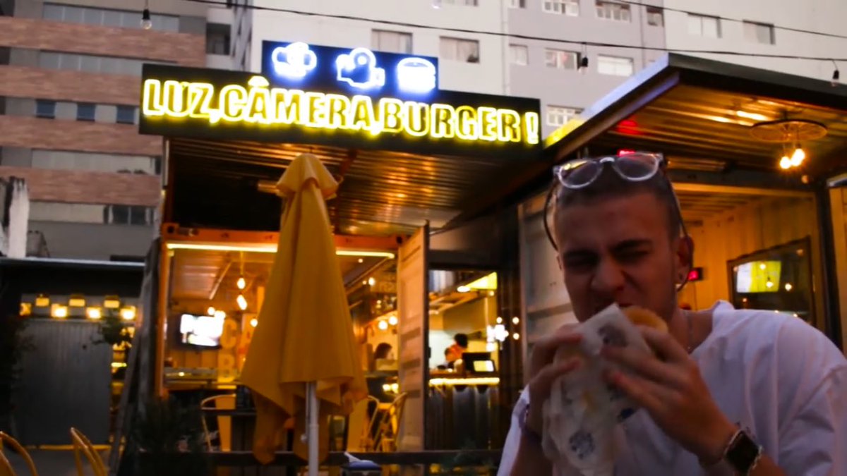 SnapsDoLeoPicon's tweet photo. 🍔#TheBurgerLeagueLCB https://t.co/emgNoieGNw