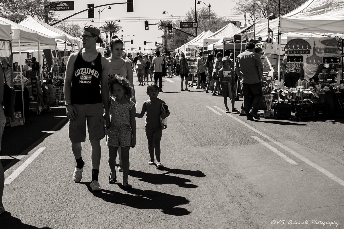 SoCalGalBigDog's tweet photo. Family Shopping in Mesa
#familytime #shopping #sundayfunday #letsstroll #family #goodday #justgoshoot #photographyforlife #girls #mesaaz https://t.co/CR1wAt2Olm