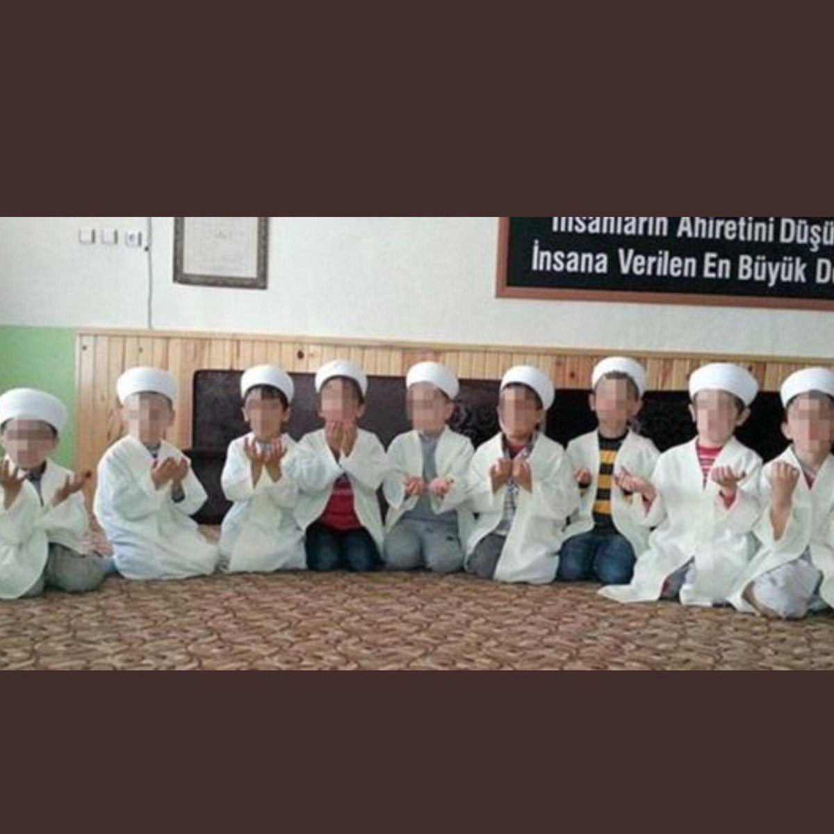 Ali Sıbyan Açıldı, Kaya Kafa Kes, Aişe Kuma Ol, Mahmut Takke Tak, Enes El Sıkma mizah değil yakın gelecek, Sıbyan mektepleri suçtur, unutma