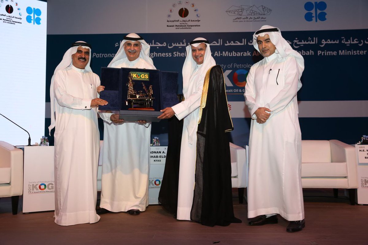 picofficial_kw's tweet image. مقتطفات من مؤتمر النفط والغاز 2017  
#KOGS2017.