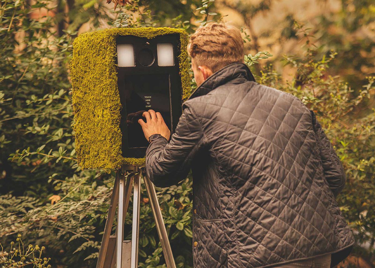 Garden party, country wedding, park event.. we can create Obscura skins like this to make the #PhotoBooth blend in like a dream 😍 #eventtech
