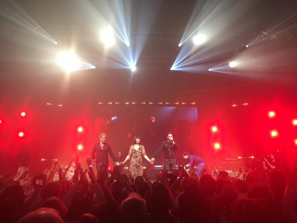 ForumOffLoconte's tweet photo. 14 octobre au Congrès NL International France au Zenith  d'Orléans @NatachaSaintPie @Mikelangelokey @florentmotheoff et @Pauline_Twitte https://t.co/sFTh1KEj2z