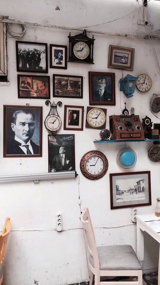 SevvalElustu's tweet photo. Dünya'nın en güzel duvarları. https://t.co/A0xzggMnRU