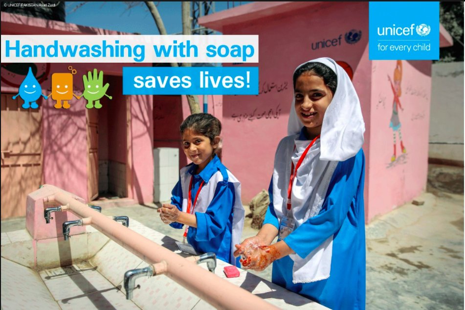 PakAvaz's tweet photo. Our experts are live RIGHT NOW answering questions on hand washing with soap, hygiene and health today until 4pm. SMS your q's to 8623 https://t.co/r6GtdF9c3r
