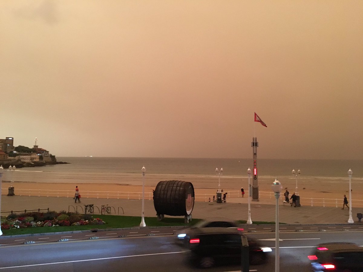 SER_Gijon's tweet photo. Son las 09:03 y aún no ha amanecido en Gijón. https://t.co/kvlTSw6vqH