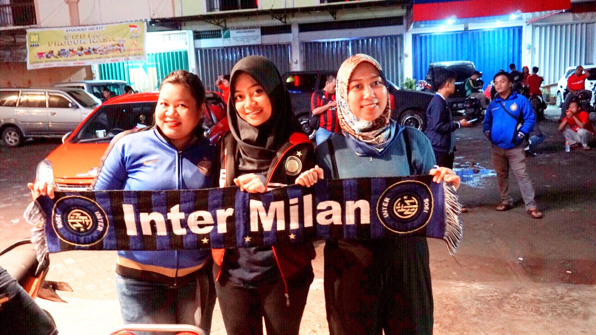 Laga semalam di ramaikan oleh internona internona ini. Yang lain kapan nih ikutan?? #forzainternonamks #interVSMilan
