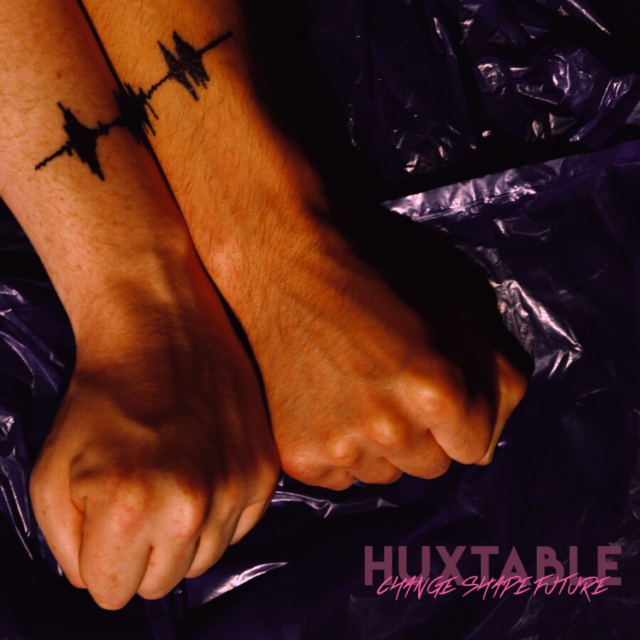 REVIEW: Huxtable are intense and dominating on 'Change Shape Future'
punktastic.com/album-reviews/…