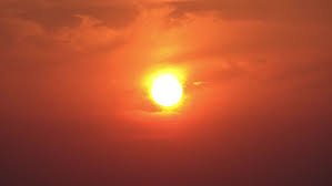 MCVolunteerTeam's tweet photo. did anyone else spot that amazing flare of the sun this morning https://t.co/OqUfJ7jtoE
