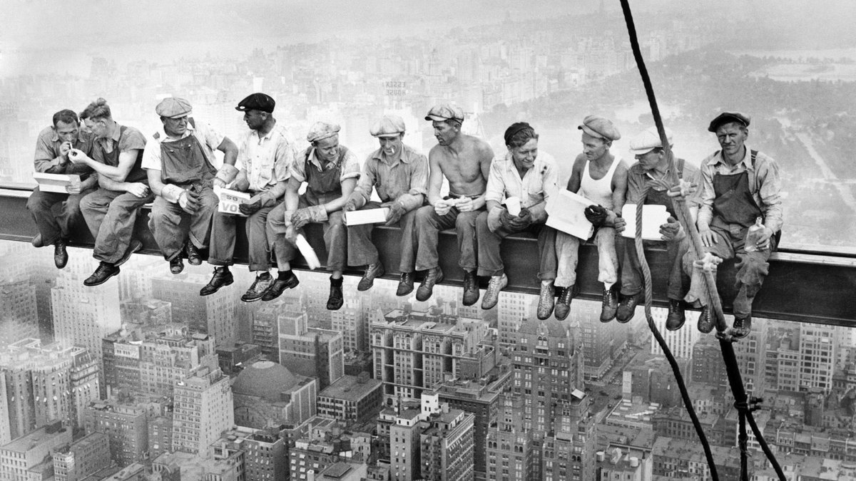 BowtreeHomes's tweet photo. 49 - the approx number of hard-working (and hard-hat wearing!) people it takes to build your custom dream home... #BowTreeHomes #Bbespoke https://t.co/fXfn6Pf0Qi